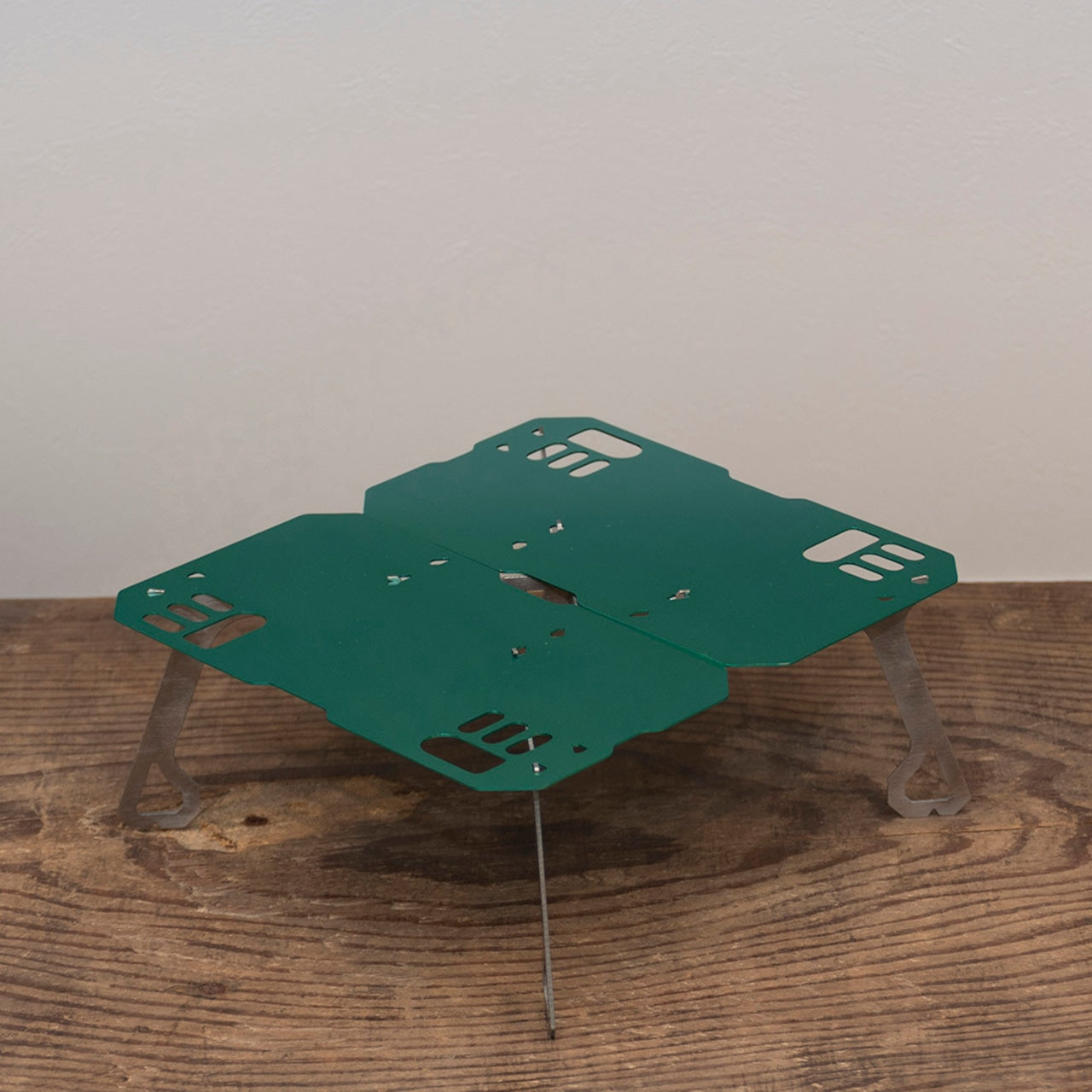 TiNY|Table