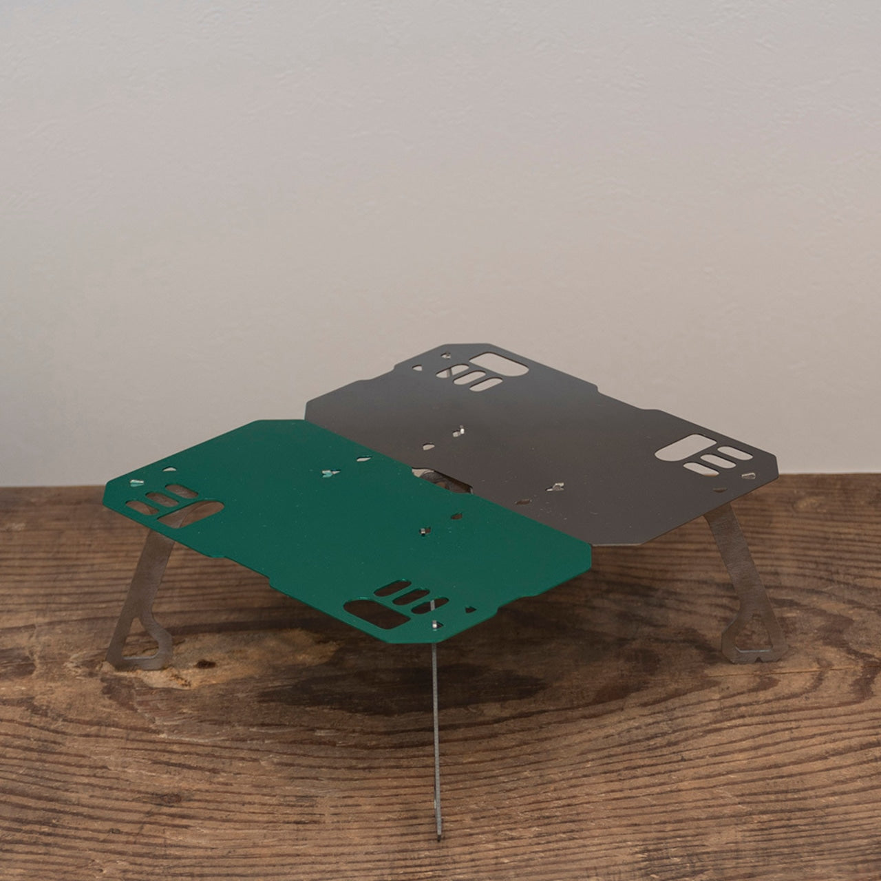 TiNY|Table