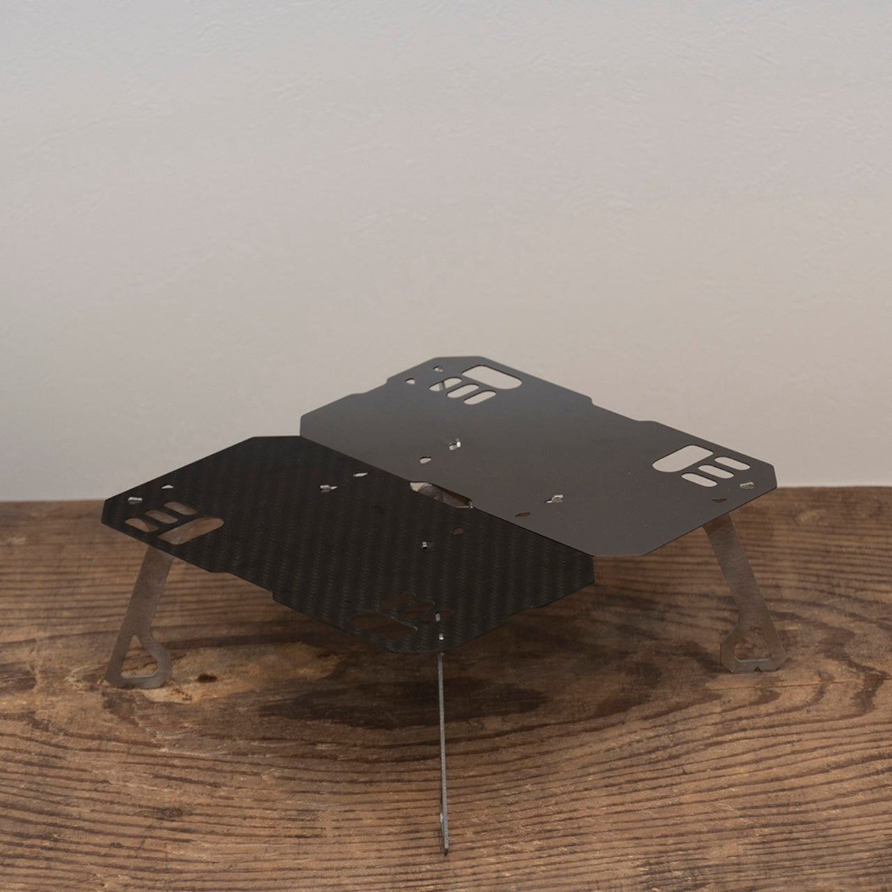 TiNY|Table