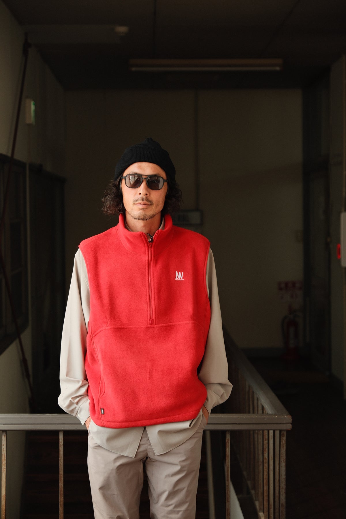 NEVER WASTED｜200 century VEST