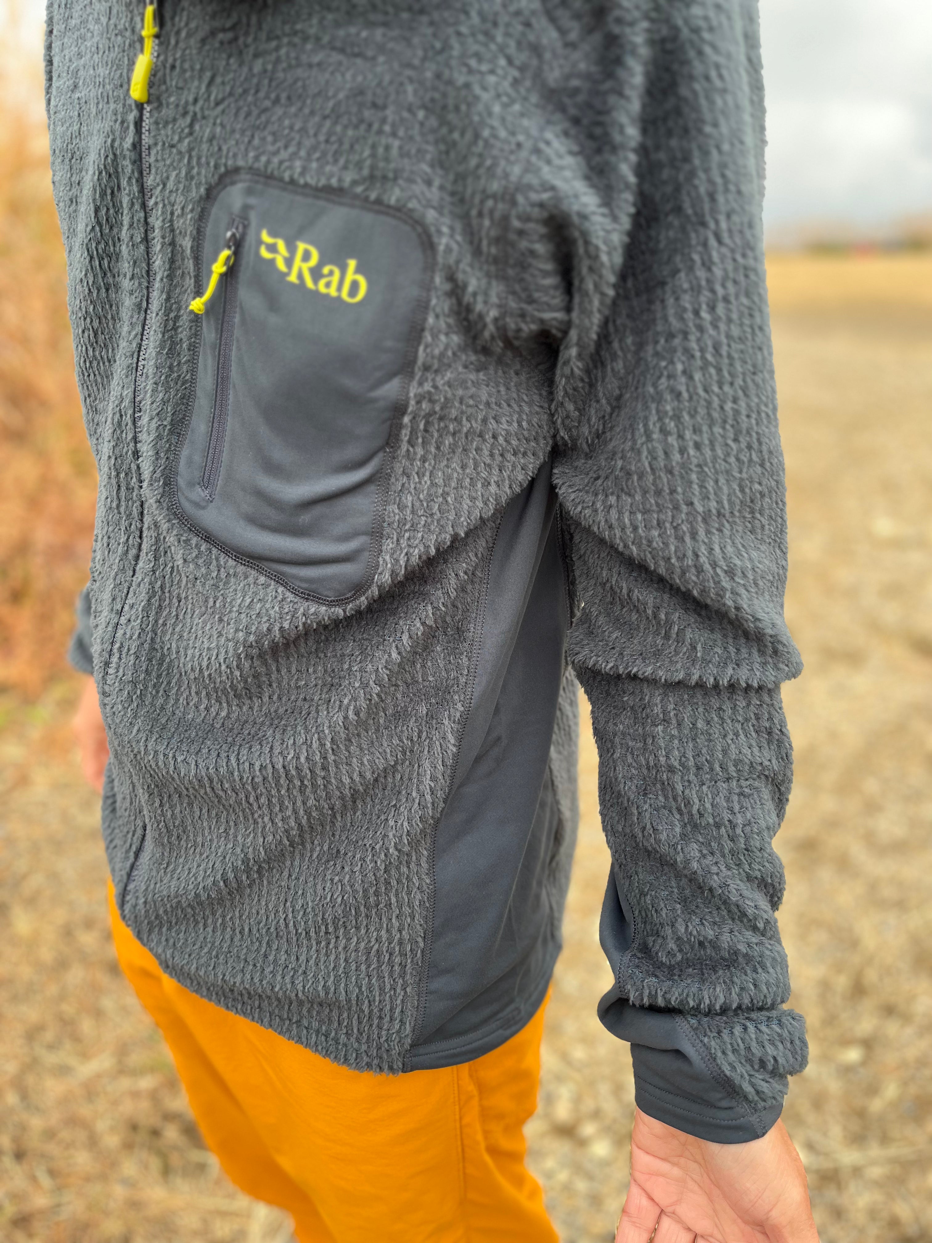 Rab Alpha Flash Jacket | 273g Polartec® Alpha® アクティブ中間