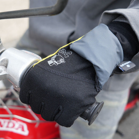 UNWASTED × HANDSONGRIP｜beyond （tempra garage・MARQUEZ SHOP）
