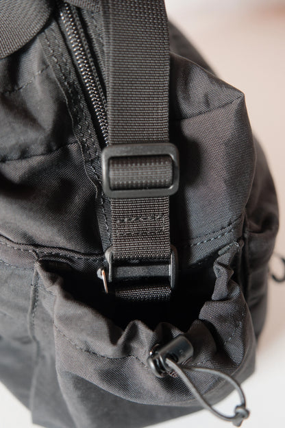 NEVER WASTED｜PLAYRIP MIDDLE BAG