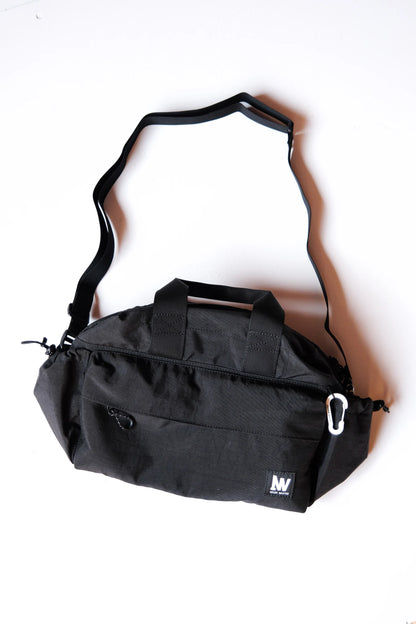 NEVER WASTED｜PLAYRIP MIDDLE BAG